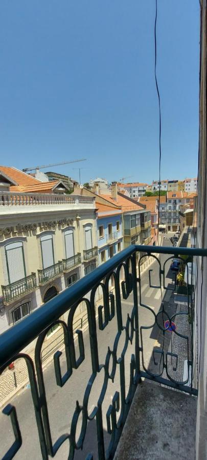 Portuguese Apartment In The Heart Of Lisboa Exterior foto